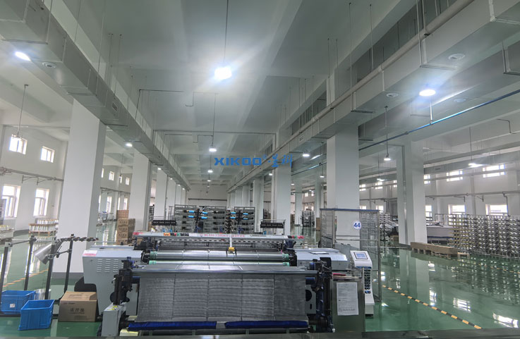 星科蒸發(fā)冷省電空調-立式管道機應用于碳纖維生產(chǎn)車間，制冷降溫