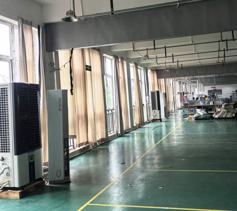 制衣廠制冷降溫，安裝蒸發(fā)冷省電空調(diào)-立式軸流雙風(fēng)口